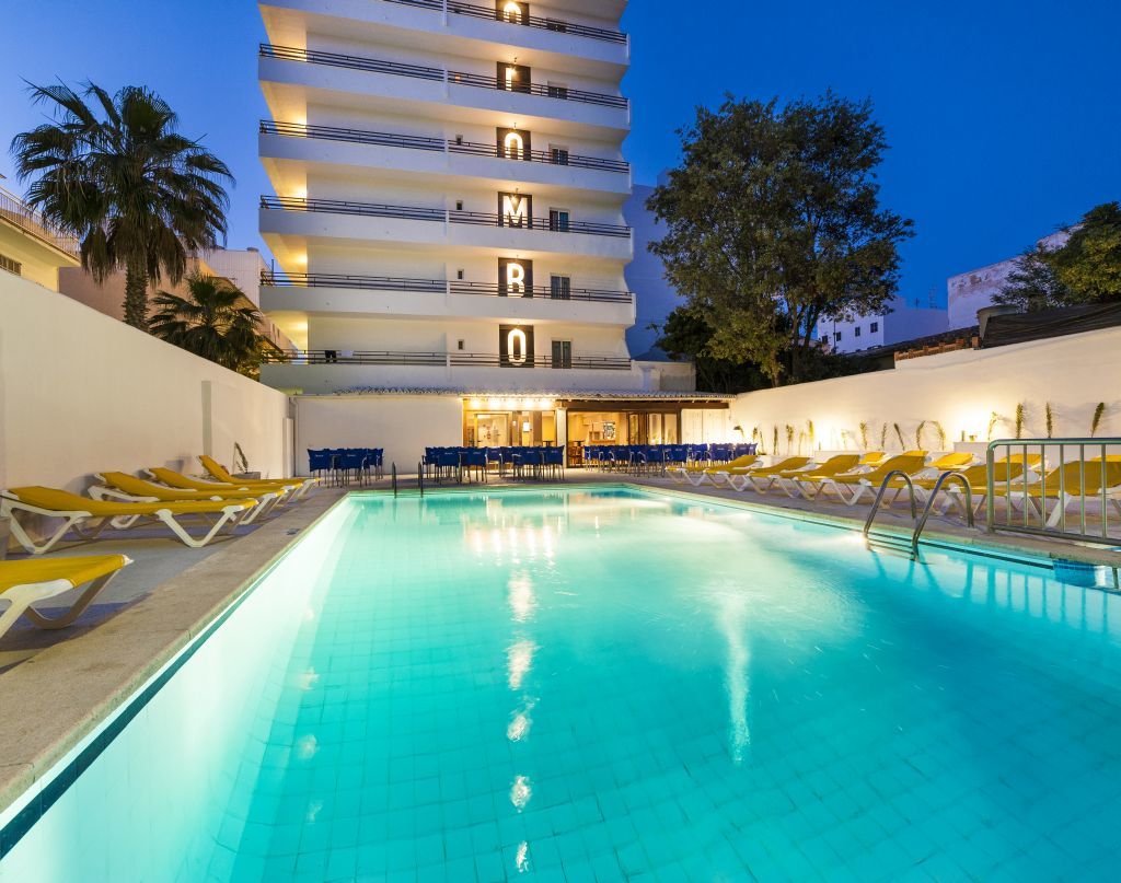 O7 Colombo 3* S'Illot (Mallorca)