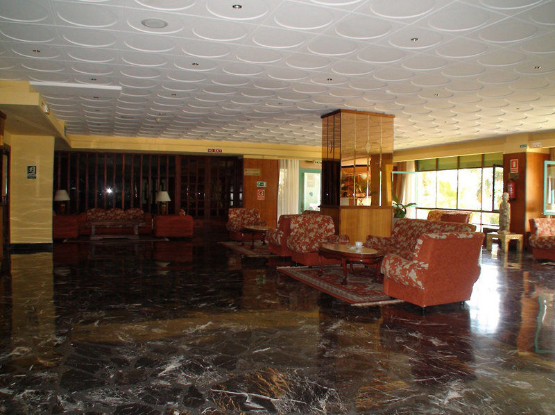 Hotel Globales 4*