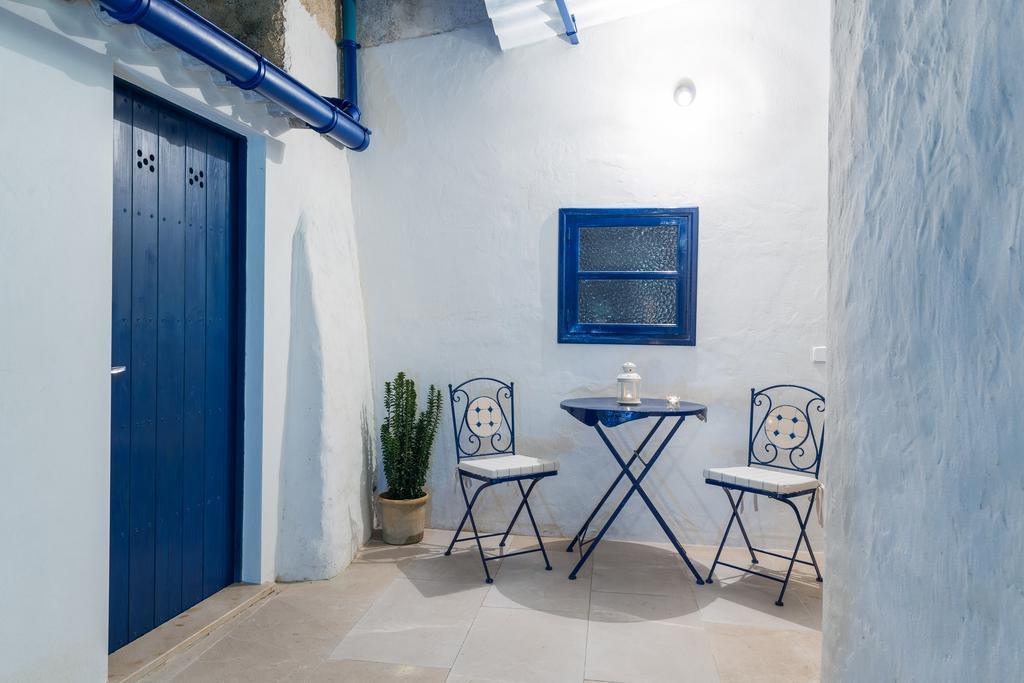 Yourhouse Es Comellar * Lloret de Vistalegre