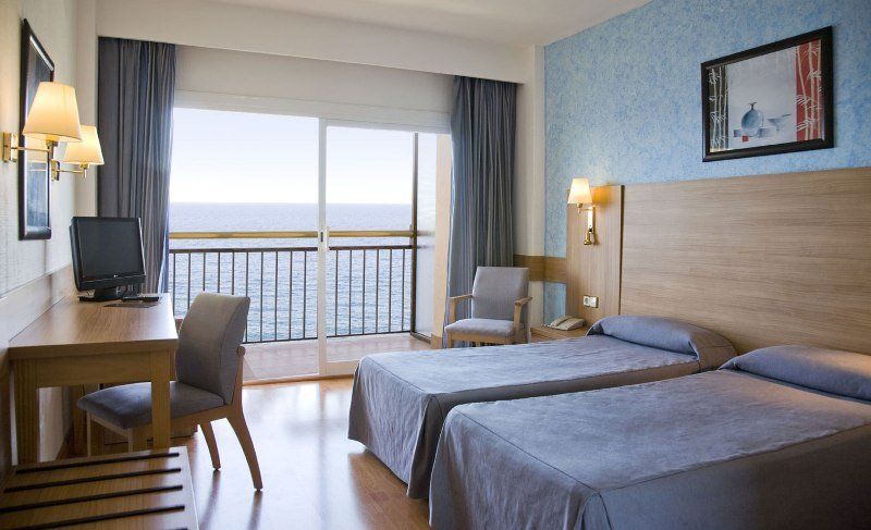 Resort Globales Cala Viñas Adults Only 16+