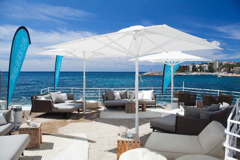 Zhero Hotel 4*