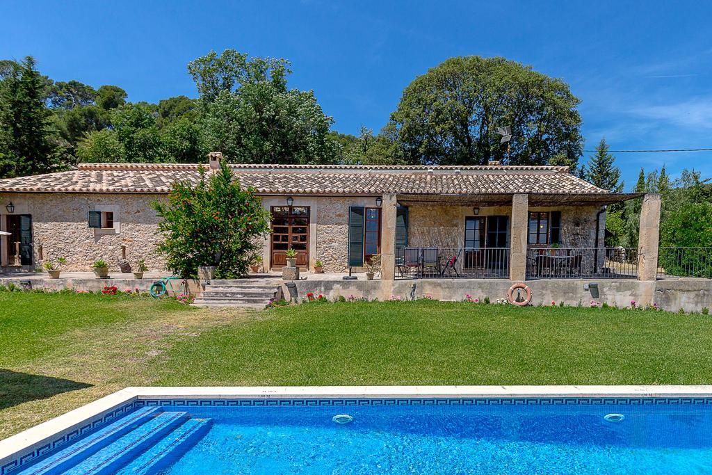 Aubons Villa