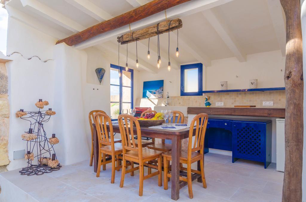 Yourhouse Es Comellar Lloret de Vistalegre