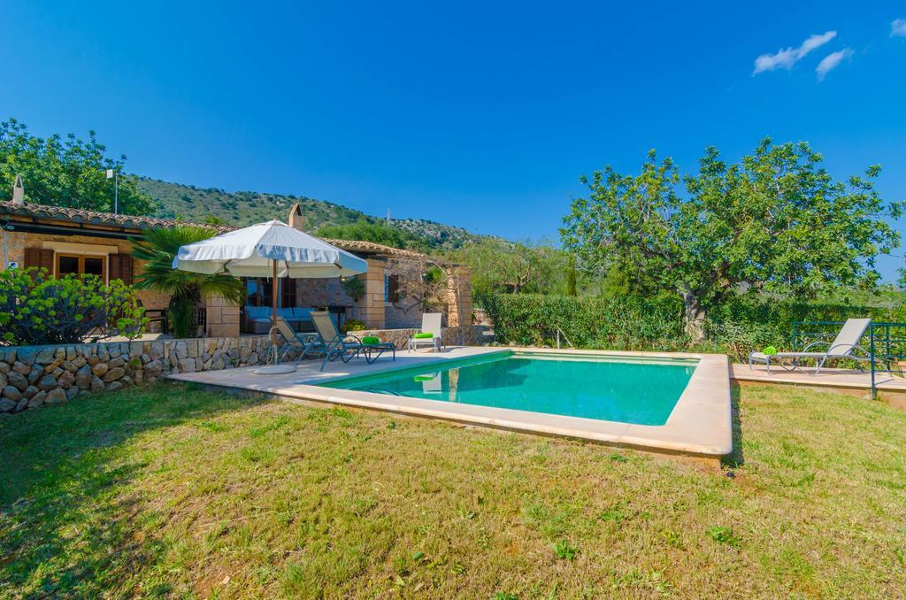 Son Barbot Villa