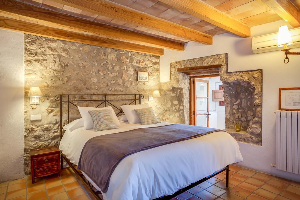 Hotel Es Castell Binibona