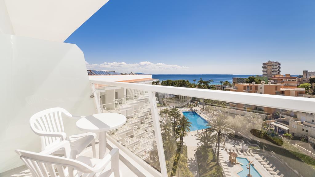 Globales Hotel 4*