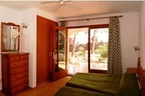 Village Cala Hotel *