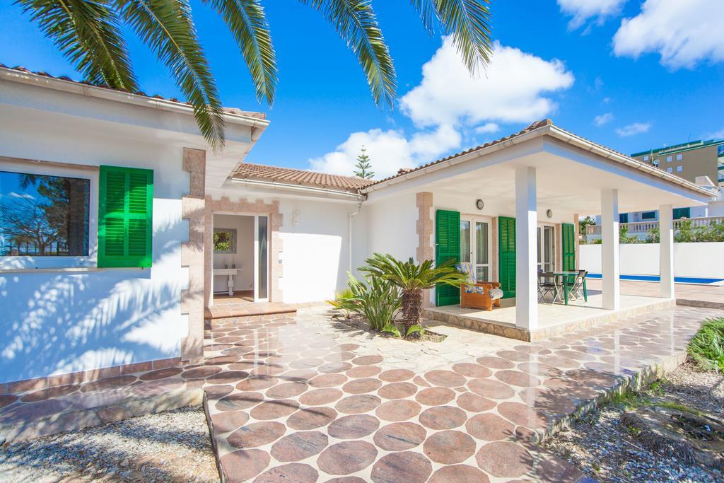 Villa Rodriguez De La Fuente 19 *