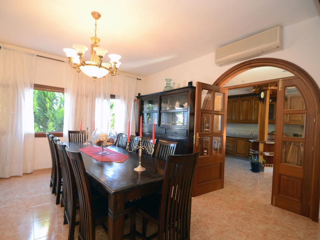 Villa Crestax