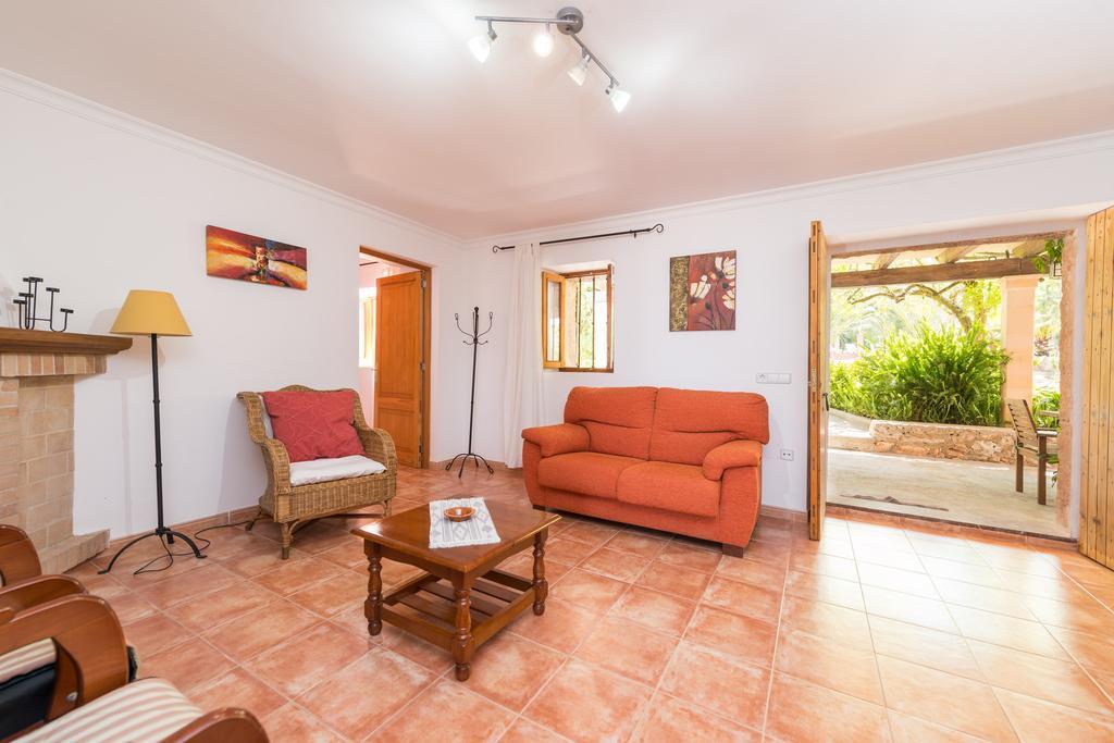 Ca Na Barbara Villa Santa Maria del Cami (Mallorca)
