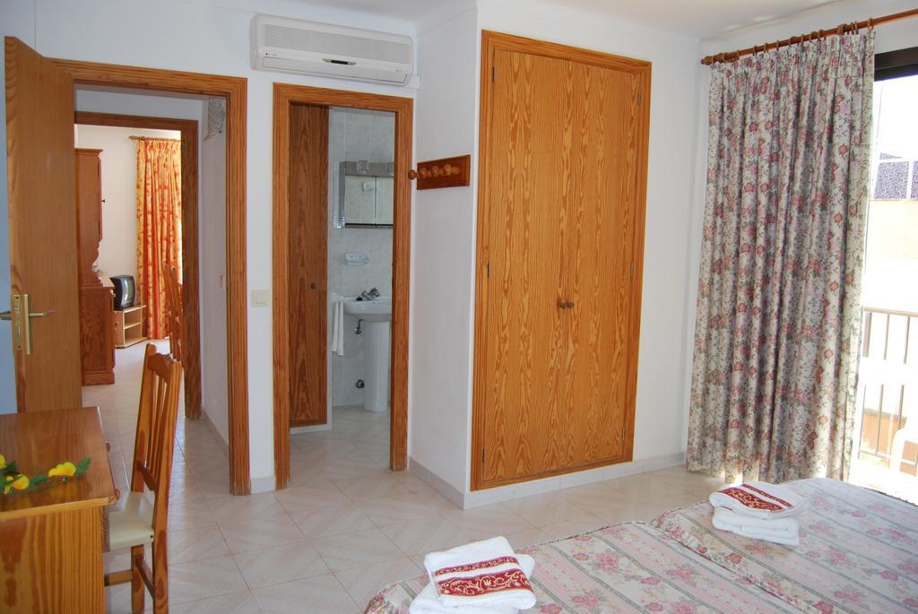 Apartahotel By G Bella Maria