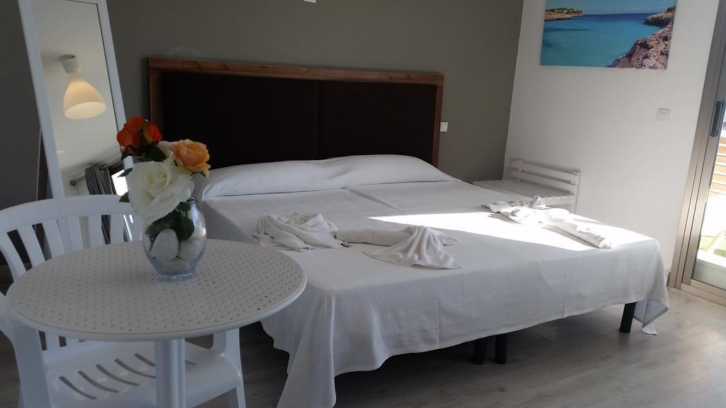Apartahotel Es Nautico