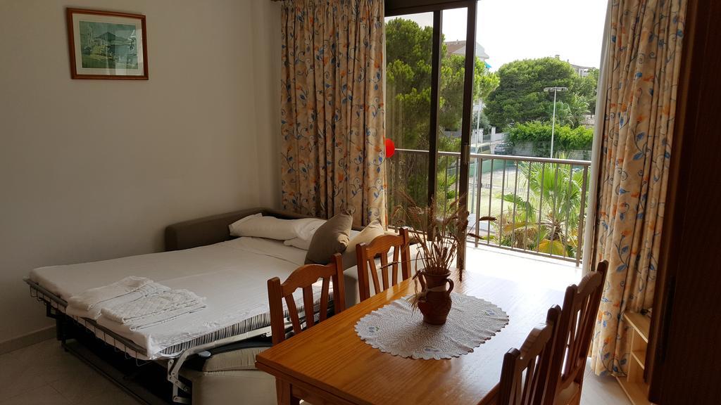 By G Bella Maria Apartahotel Portocolom (Mallorca)