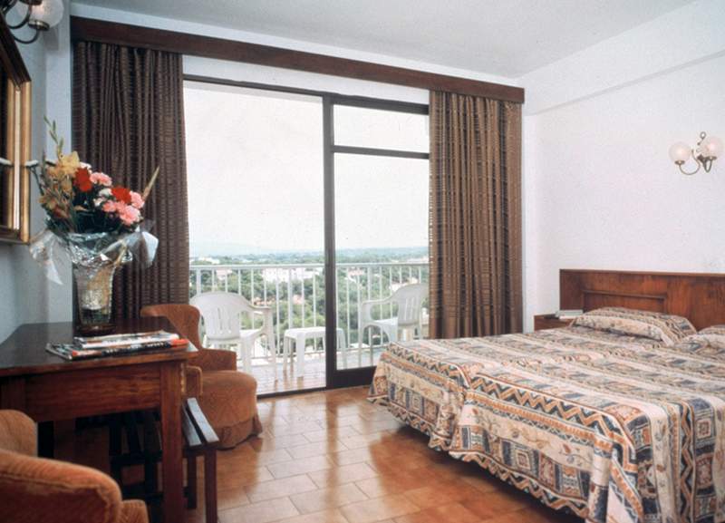Blue Sea Arenal Tower - Solo Adultos Hotel