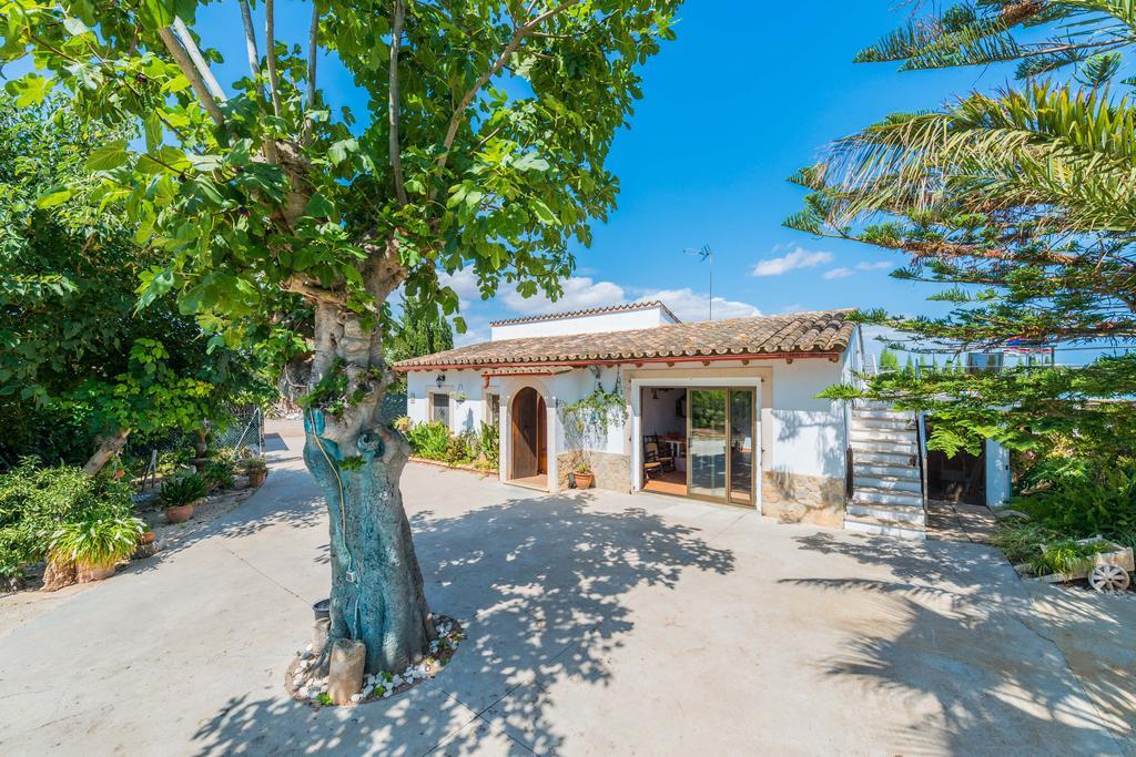 Villa Portels Llubi