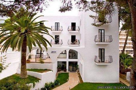 Morlans Garden Peguera