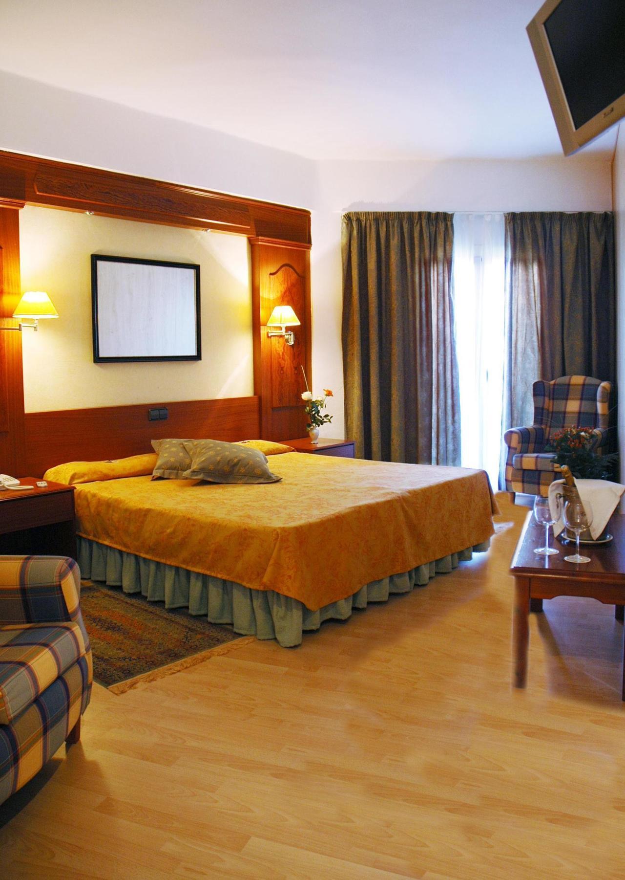 Hotel Gr Mayurca