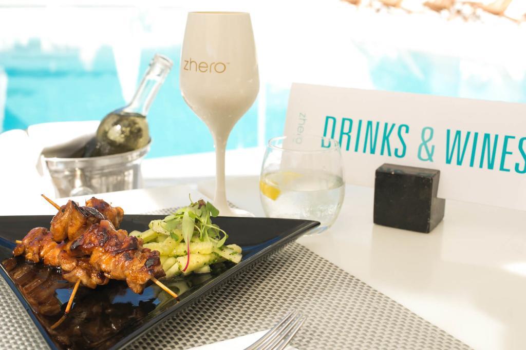 Zhero Hotel