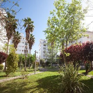 Apartahotel Ferrer Tamarindos 3*