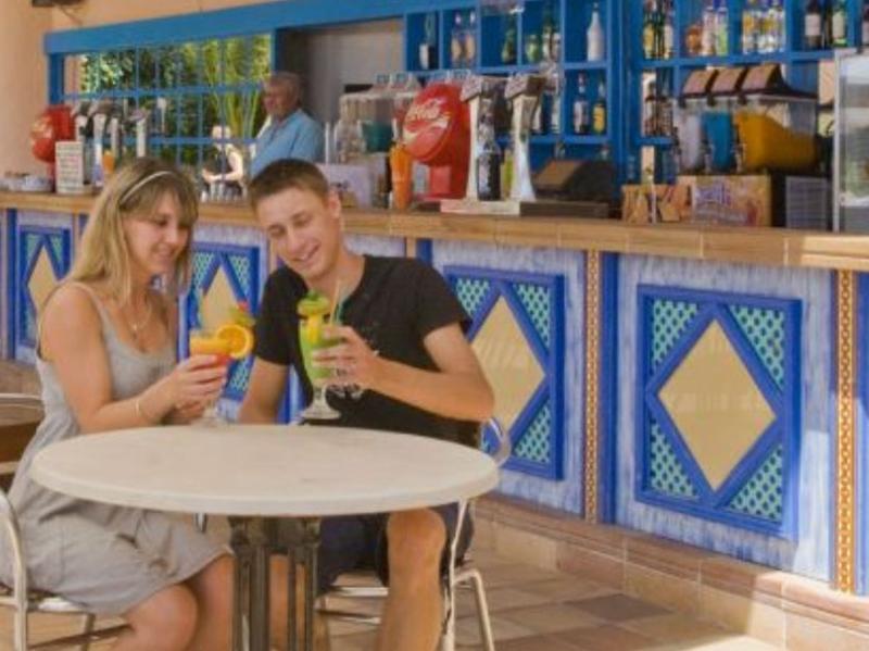 Globales Mimosa Hotel