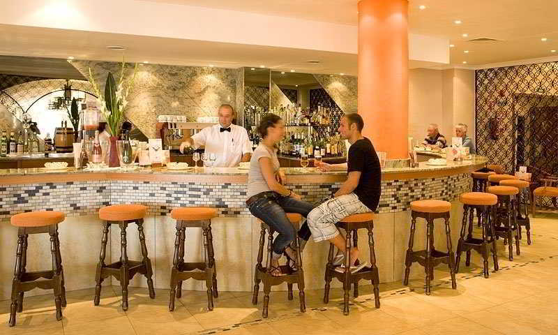 Hotel Universal Romantica 4*
