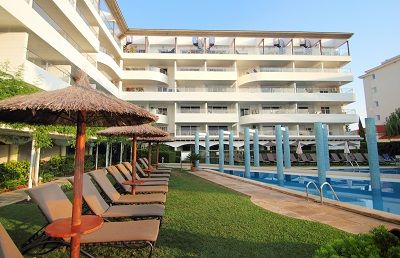 Ona Garden Apartahotel 3*