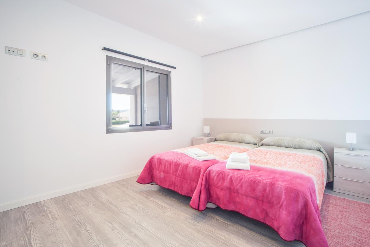 Aixa Villa *