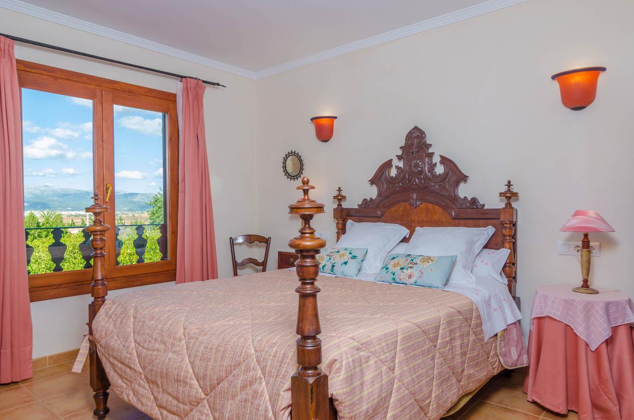Rius Villa