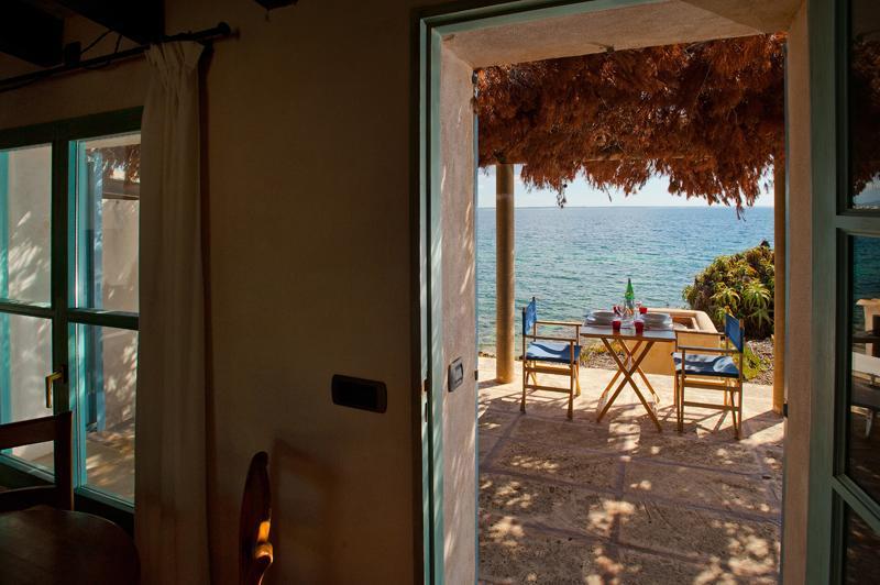 Casitas De Pescadores * El Estanyol