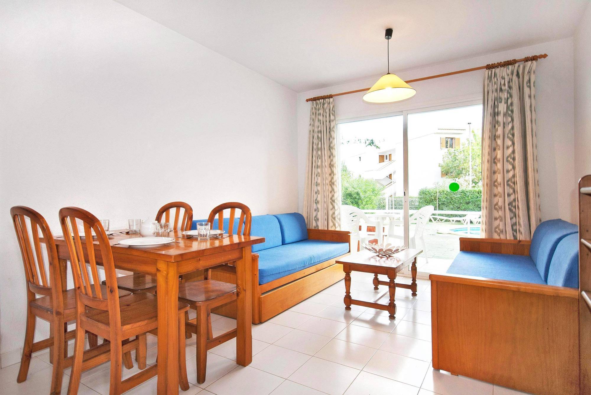 Llevant Apartment *
