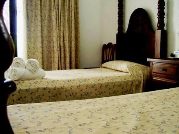 Bed and breakfast Zhimbad By The Sea