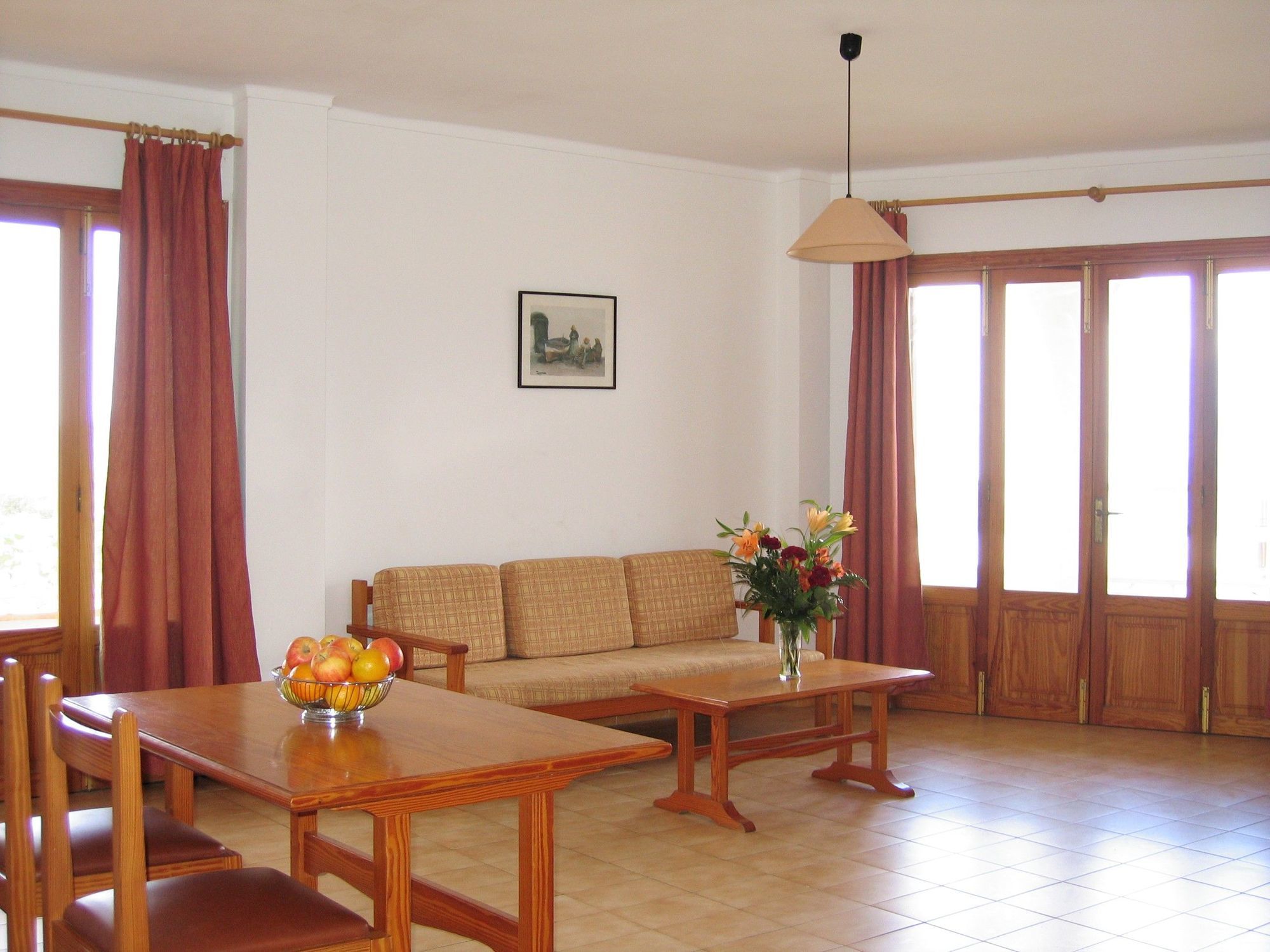 Apartahotel Arcos Playa 2*