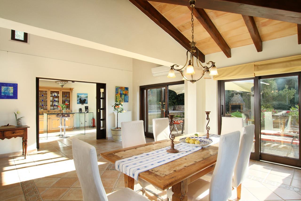 Llop Villa *