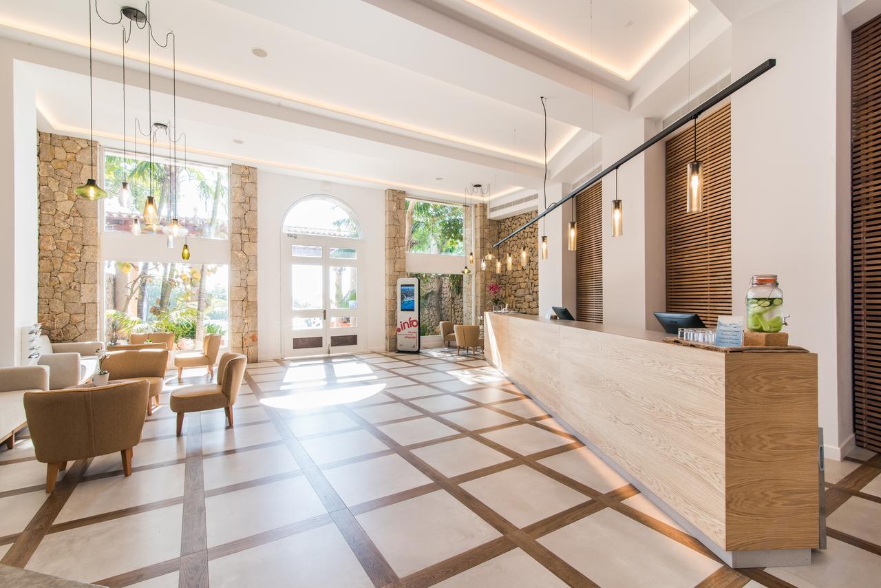 Na Taconera Hotel