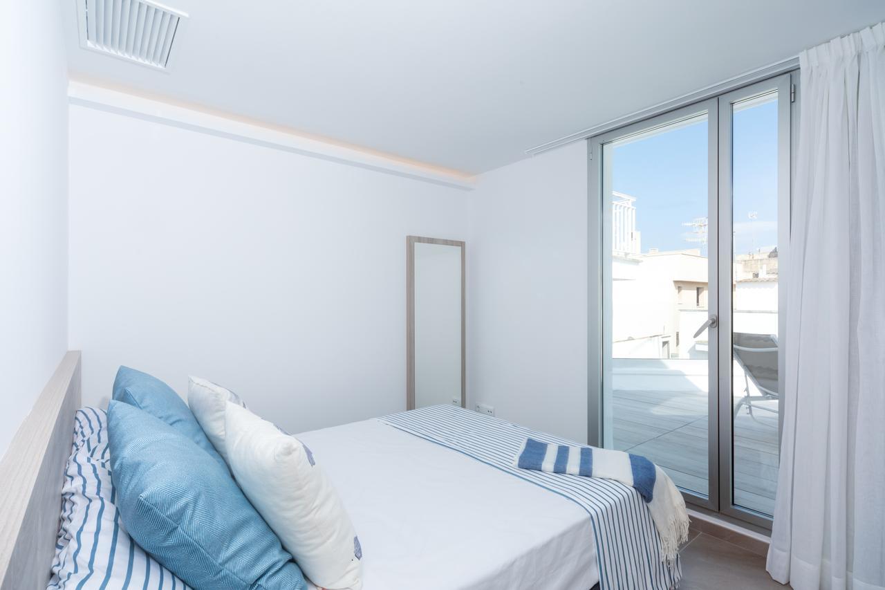 Sea Breeze Apartment *