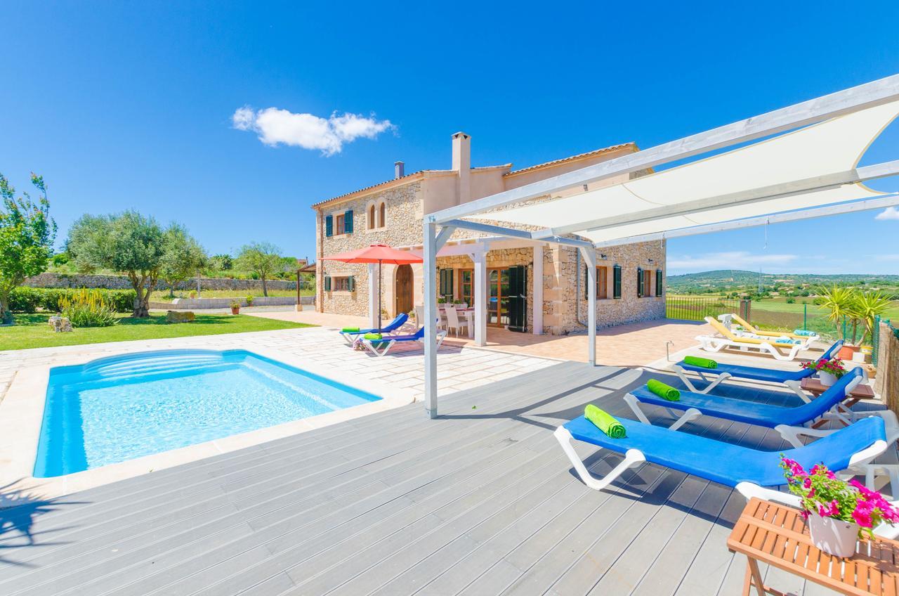 Villa Angigal *