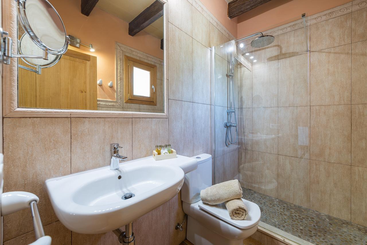 - Sa Parellada Hotel