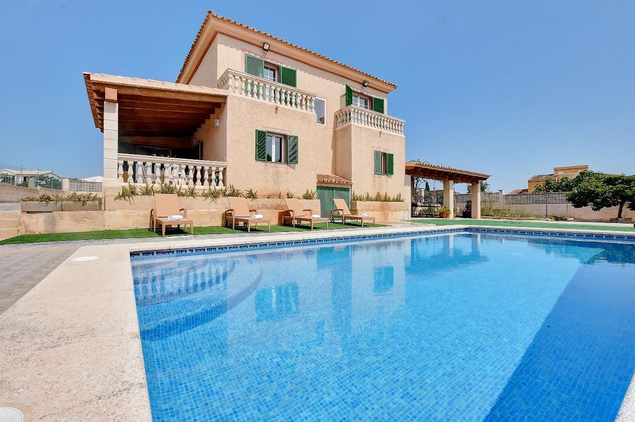 East Villa