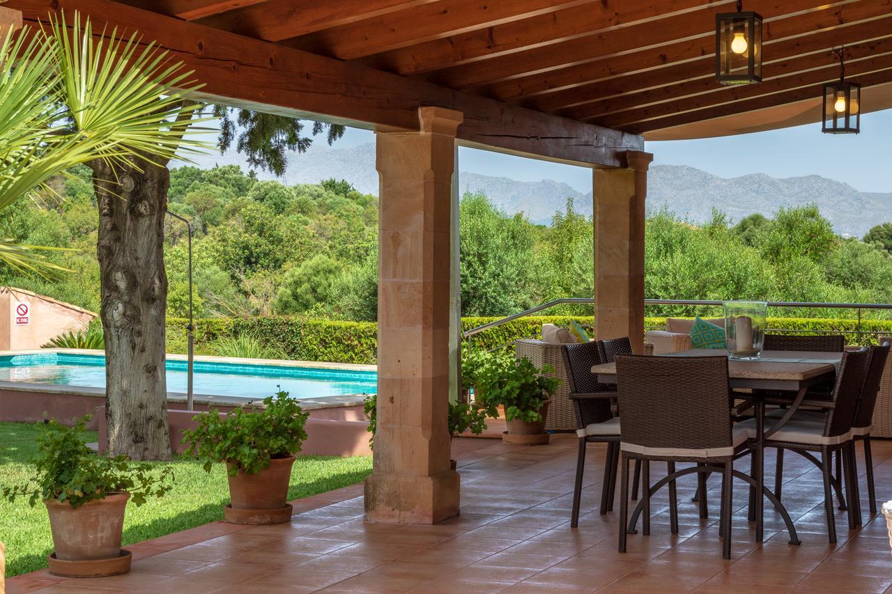 Alzina Villa