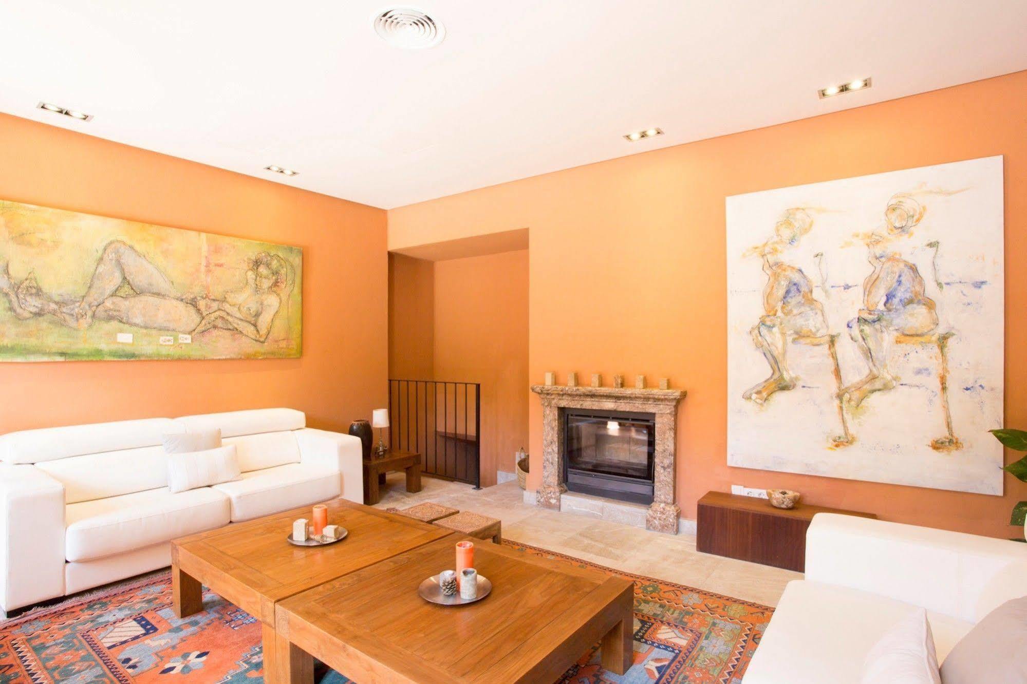 Ca N Beia (adults Only) 4*