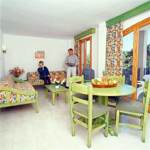Protur Floriana 3* Sup Apartahotel
