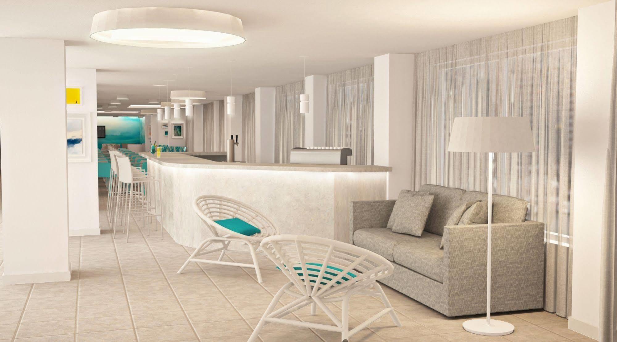 Blue Sea Arenal Tower - Solo Adultos Hotel 3*