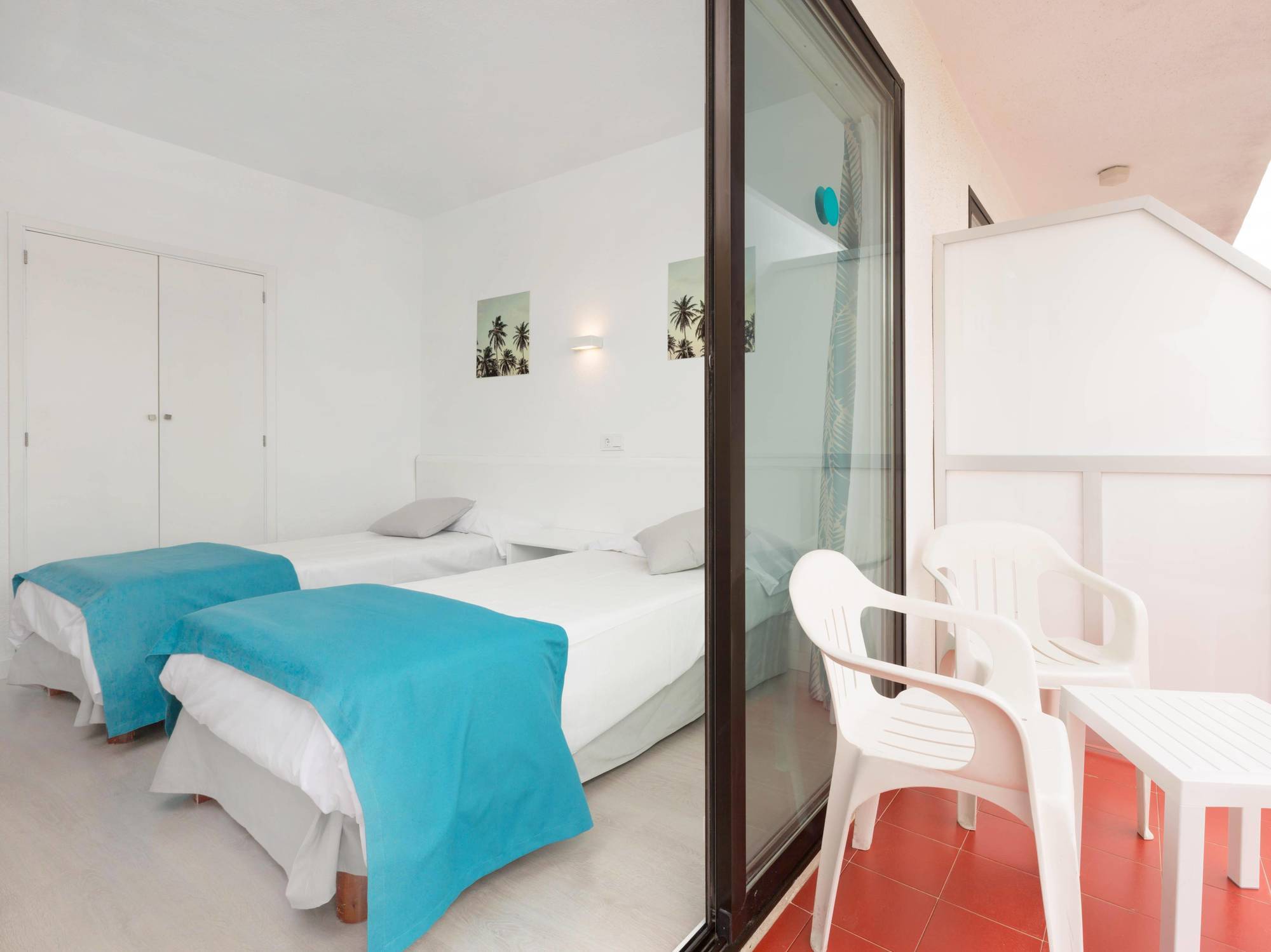 Blue Sea Arenal Tower - Solo Adultos
