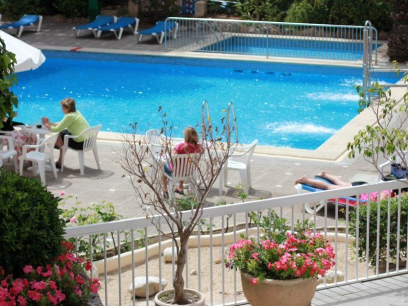 Piñero Tal Hotel