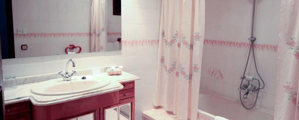 Petit Ses Rotges - Only Adults Hotel 3*