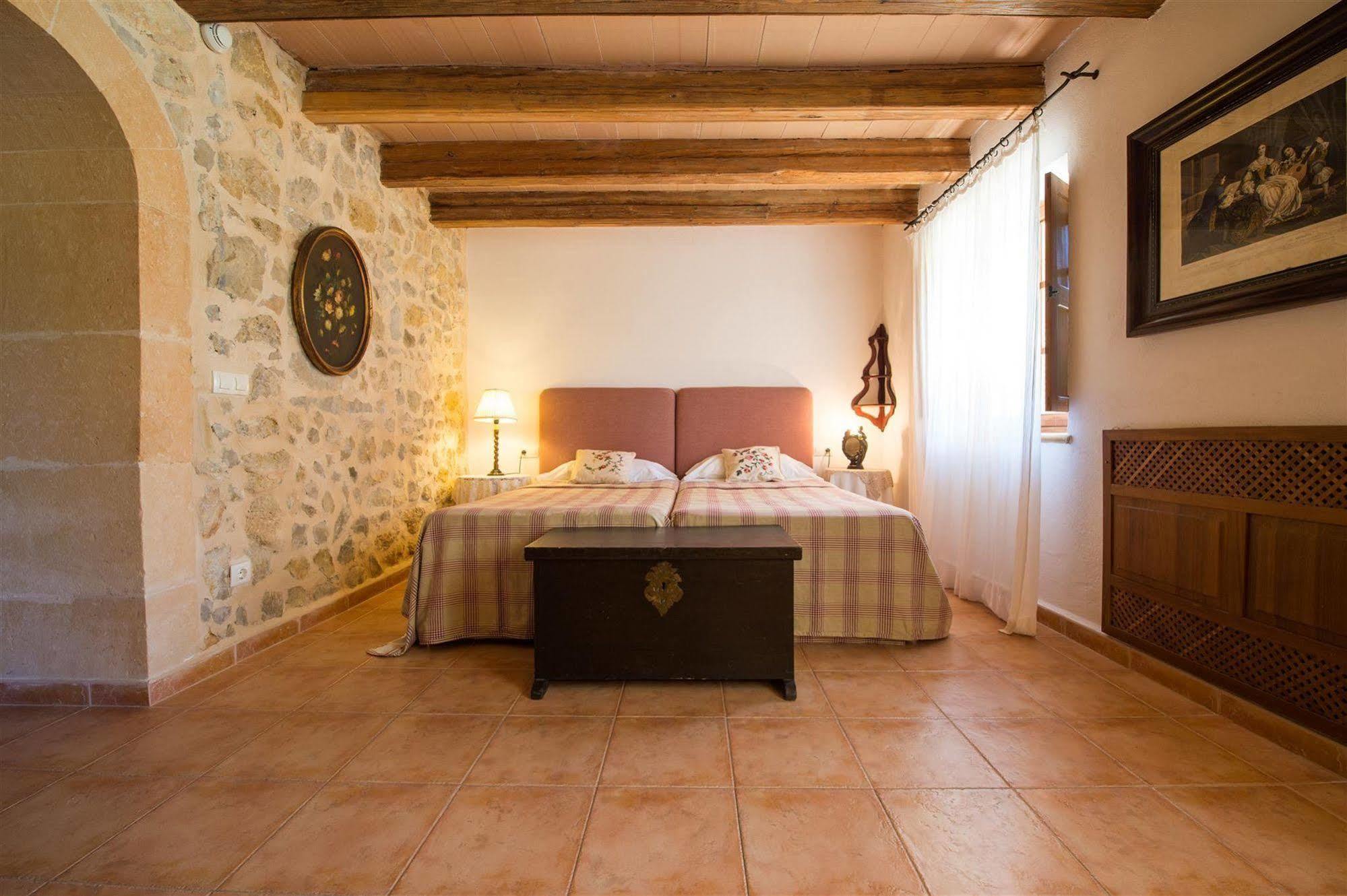 Rural Feliu 4*
