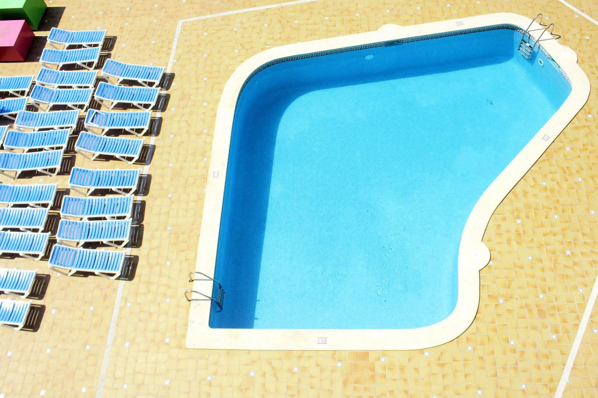 Hotel Globales Palmanova 3*