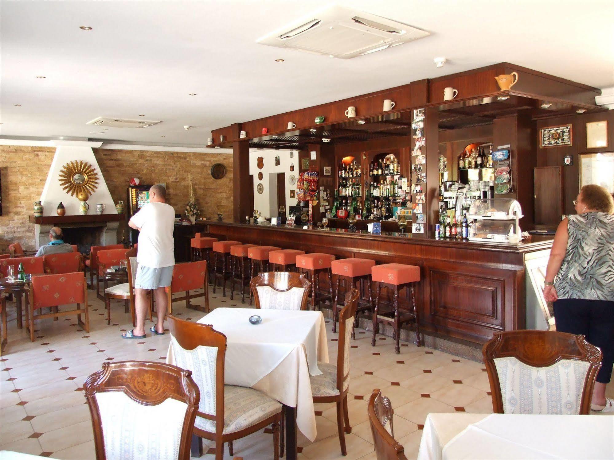 Hotel Hs Rosa Paguera 3*