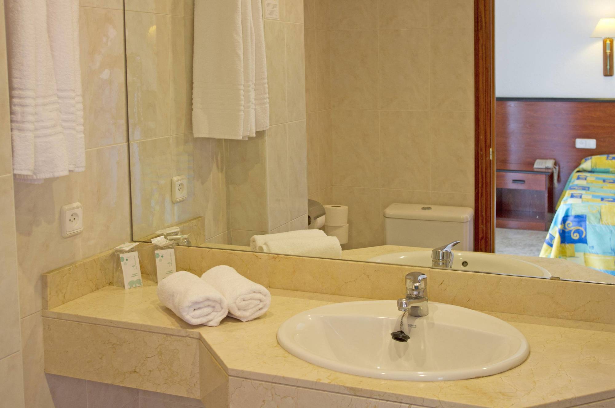 Hsm Reina Del Mar Hotel