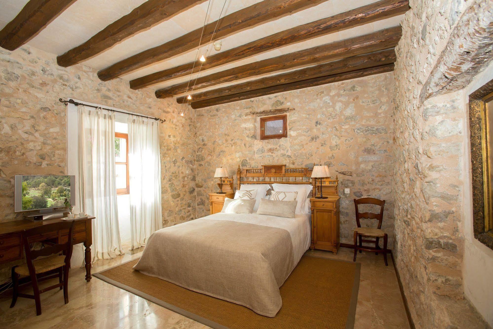 Monnaber Vell Campanet